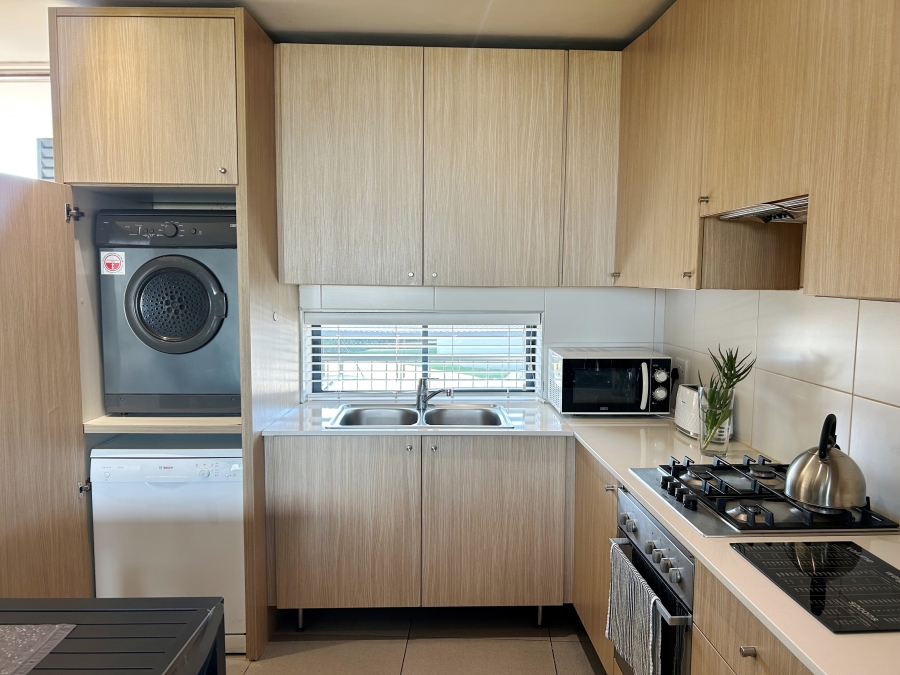 2 Bedroom Property for Sale in Somerset Lakes Western Cape
